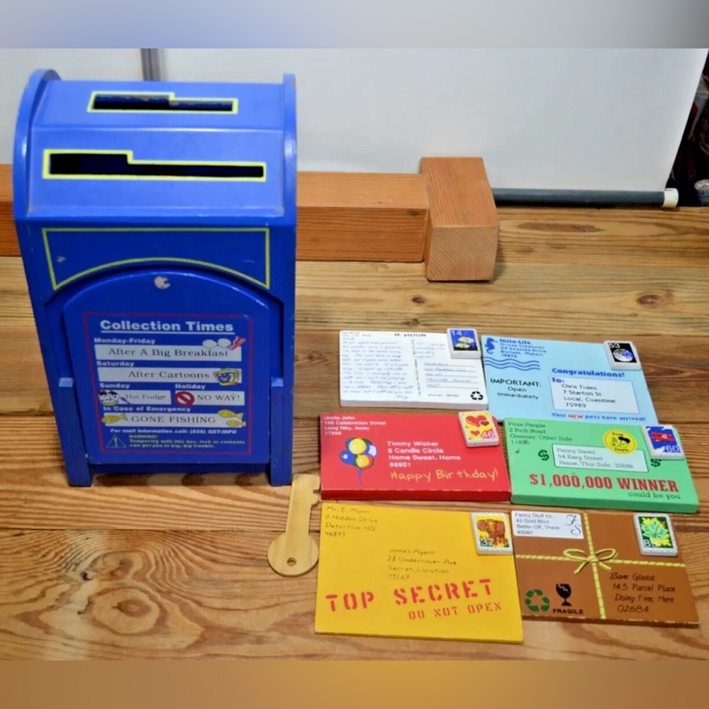 Vintage Melissa and Doug Mailbox